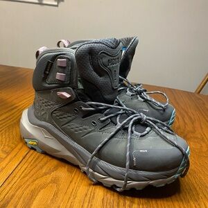 Hoka One Kaha 2 Gortex Size 8 Coastal Grey Hiking Boots